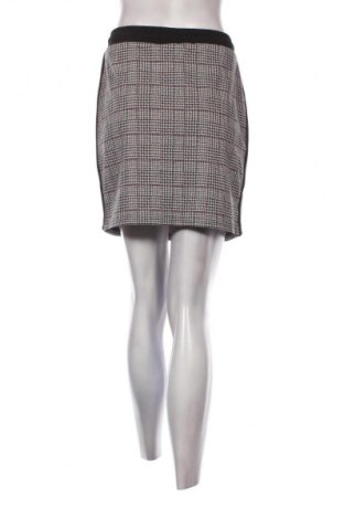 Пола Jazlyn, Размер L, Цвят Многоцветен, Цена 2,04 €