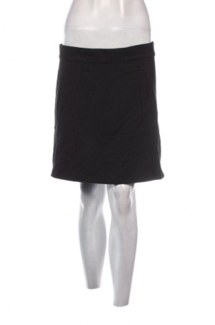 Пола LC Waikiki, Размер L, Цвят Черен, Цена 2,04 €