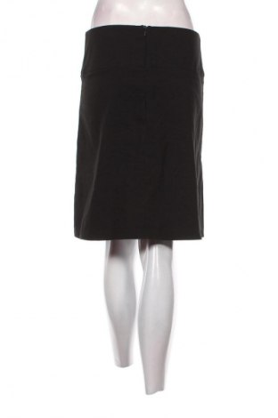 Пола LC Waikiki, Размер S, Цвят Черен, Цена 2,04 €