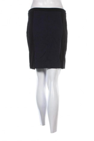 Пола Mango, Размер M, Цвят Черен, Цена 2,04 €