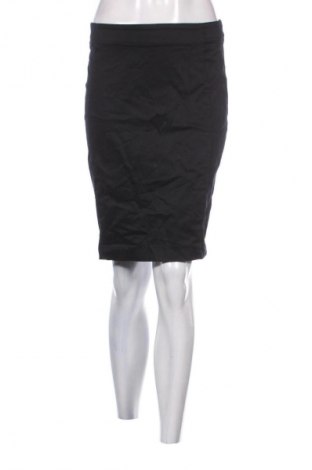 Пола Mango, Размер S, Цвят Черен, Цена 2,04 €