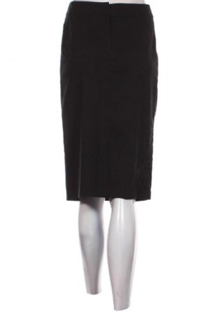 Пола New Look, Размер S, Цвят Черен, Цена 2,04 €