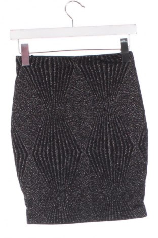 Пола ONLY, Размер XS, Цвят Многоцветен, Цена 2,04 €