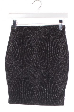 Пола ONLY, Размер XS, Цвят Многоцветен, Цена 2,04 €