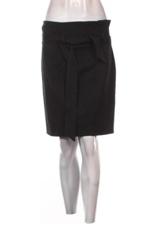 Пола Object, Размер M, Цвят Черен, Цена 2,04 €