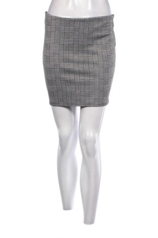 Пола Primark, Размер M, Цвят Многоцветен, Цена 2,04 €