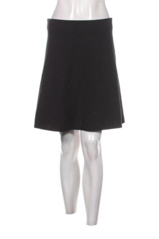 Пола Promod, Размер M, Цвят Черен, Цена 2,04 €