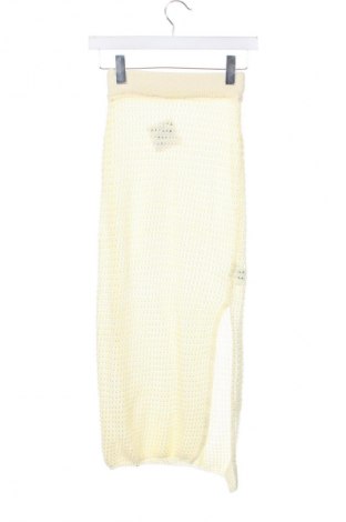 Пола SHEIN, Размер XXS, Цвят Бежов, Цена 2,55 €