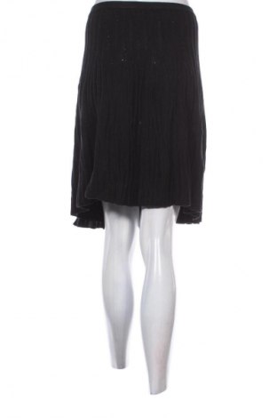 Sukně Stefanel, Velikost S, Barva Černá, Cena  89,00 Kč