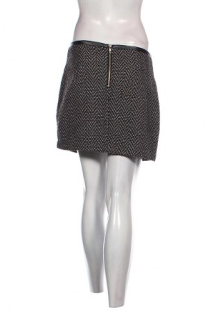 Пола Temt, Размер M, Цвят Многоцветен, Цена 2,04 €