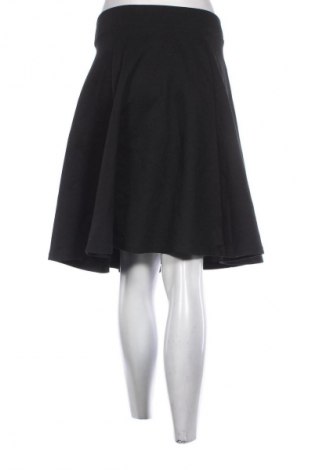 Пола Terranova, Размер M, Цвят Черен, Цена 2,04 €