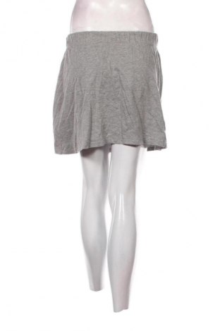 Пола Terranova, Размер S, Цвят Сив, Цена 2,04 €