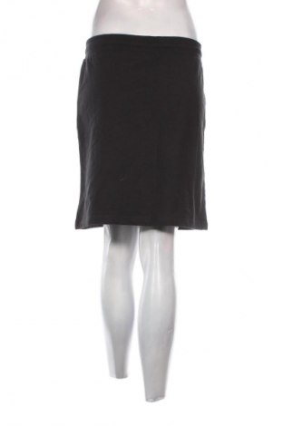 Пола True Spirit, Размер M, Цвят Черен, Цена 2,04 €