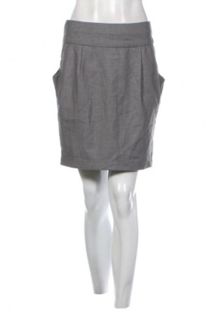 Пола Vero Moda, Размер M, Цвят Сив, Цена 2,04 €