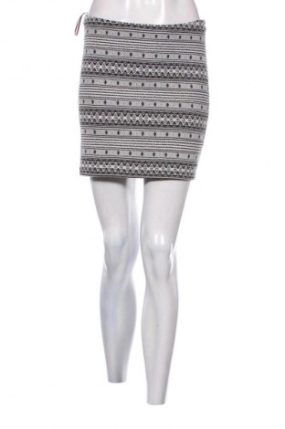 Пола Vero Moda, Размер S, Цвят Многоцветен, Цена 2,04 €