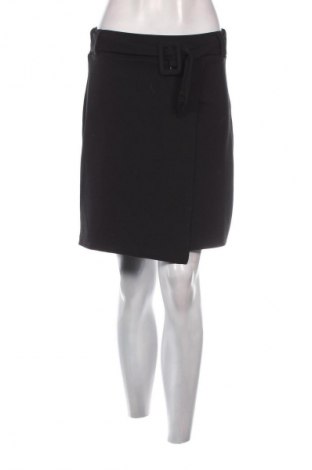 Пола Wehkamp, Размер S, Цвят Черен, Цена 2,04 €