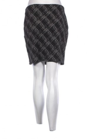 Пола Yessica, Размер S, Цвят Многоцветен, Цена 2,04 €