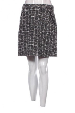 Пола Yessica, Размер M, Цвят Многоцветен, Цена 2,04 €