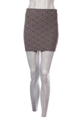 Пола Zara Trafaluc, Размер M, Цвят Многоцветен, Цена 4,09 €