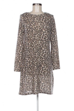 Рокля Unbranded, Размер M, Цвят Многоцветен, Цена 2,55 €