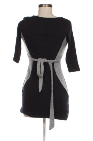 Рокля Unbranded, Размер S, Цвят Многоцветен, Цена 7,15 €