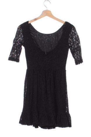 Šaty  Rare London, Velikost S, Barva Černá, Cena  49,00 Kč