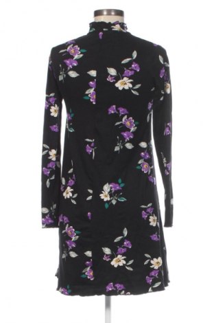 Рокля Unbranded, Размер S, Цвят Многоцветен, Цена 3,57 €