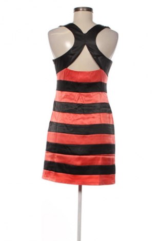 Kleid Ax Paris, Größe M, Farbe Mehrfarbig, Preis € 5,99