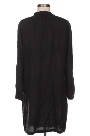 Šaty  H&M L.O.G.G., Velikost M, Barva Černá, Cena  69,00 Kč