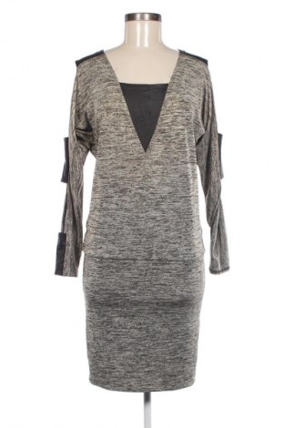 Рокля Infinite, Размер M, Цвят Многоцветен, Цена 3,57 €