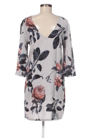 Rochie Minimum, Mărime S, Culoare Multicolor, Preț 26,99 Lei