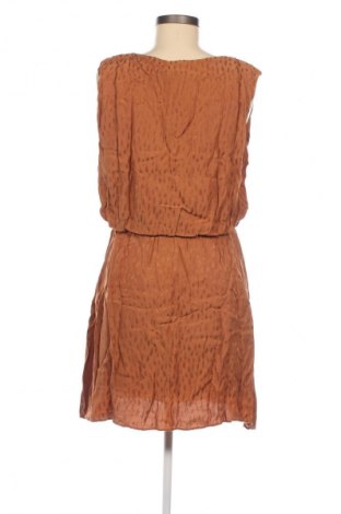 Φόρεμα Naf Naf, Μέγεθος M, Χρώμα Καφέ, Τιμή 4,99 €