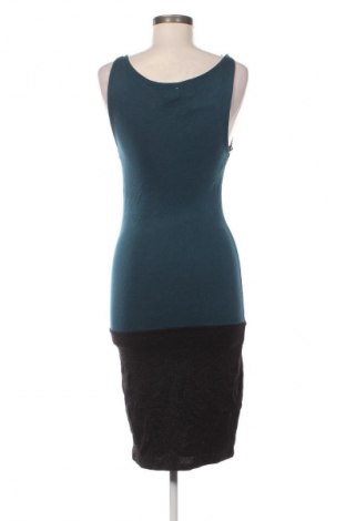 Рокля ONLY, Размер S, Цвят Многоцветен, Цена 2,55 €