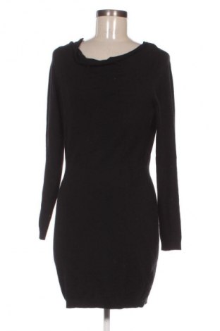 Šaty  Orsay, Velikost M, Barva Černá, Cena  49,00 Kč