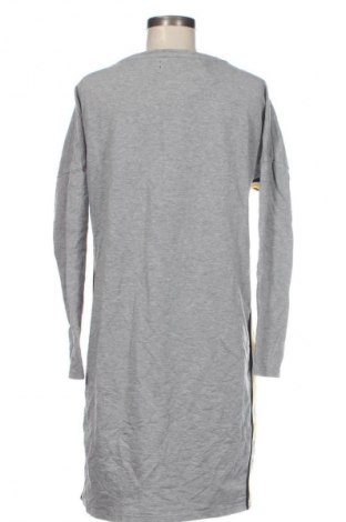 Šaty  Pescara, Velikost M, Barva Vícebarevné, Cena  49,00 Kč