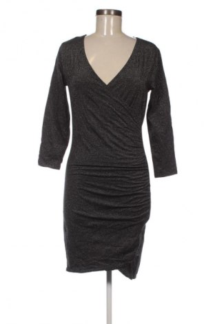 Šaty  Pieces, Velikost M, Barva Černá, Cena  49,00 Kč