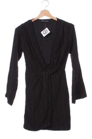 Šaty  Pretty Little Thing, Velikost XXS, Barva Vícebarevné, Cena  49,00 Kč