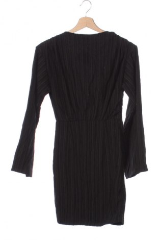 Šaty  Pretty Little Thing, Velikost XXS, Barva Vícebarevné, Cena  49,00 Kč