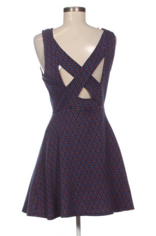 Šaty  Pull&Bear, Veľkosť L, Farba Viacfarebná, Cena  8,95 €