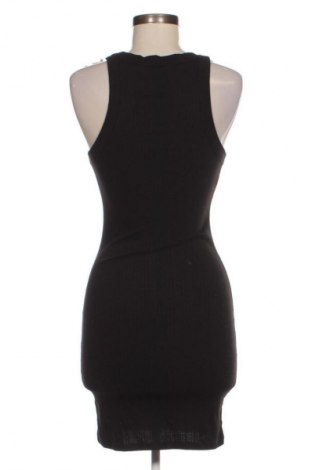 Φόρεμα Review, Μέγεθος S, Χρώμα Μαύρο, Τιμή 5,99 €