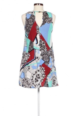 Šaty  River Island, Velikost M, Barva Vícebarevné, Cena  139,00 Kč