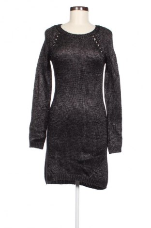 Šaty  S.Oliver, Velikost S, Barva Černá, Cena  29,00 Kč