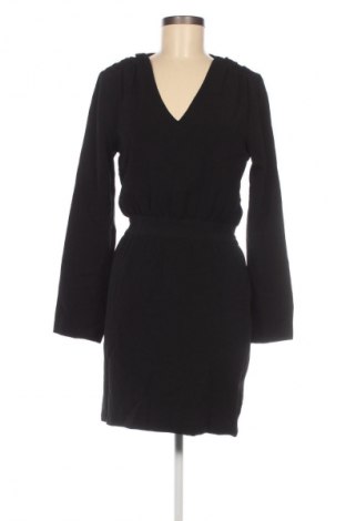 Šaty  Second Female, Velikost S, Barva Černá, Cena  99,00 Kč