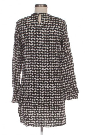 Šaty  Sisley, Velikost S, Barva Vícebarevné, Cena  29,00 Kč