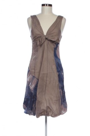 Rochie Siste's, Mărime M, Culoare Maro, Preț 45,99 Lei