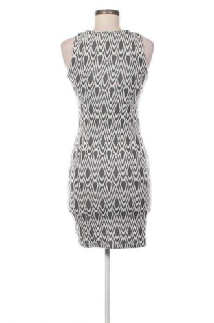 Šaty  The Sting, Veľkosť S, Farba Viacfarebná, Cena  1,95 €