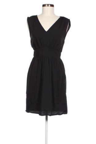 Рокля VILA, Размер XS, Цвят Черен, Цена 3,06 €