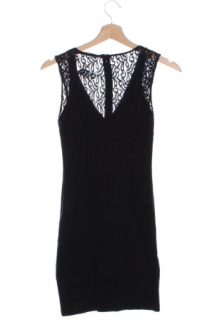 Šaty  Zara Trafaluc, Velikost XS, Barva Černá, Cena  49,00 Kč