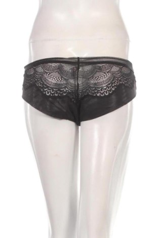 bikiny Triumph, Velikost M, Barva Černá, Cena  559,00 Kč