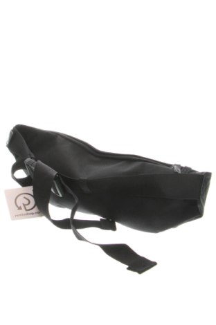 Чанта за кръст Nike, Цвят Черен, Цена 32,21 €